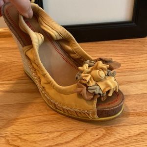 The Wedge is BACK!!!  in beautiful real leather  4.5” high 38M Beautiful color